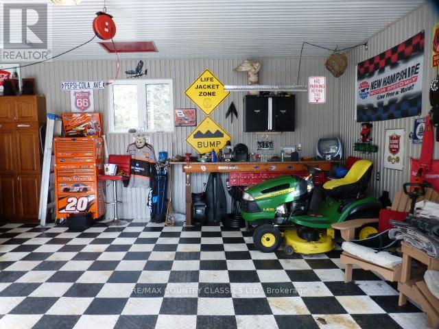 1689 Graphite Road, Hastings Highlands (Monteagle Ward), Ontario  K0L 2S0 - Photo 17 - X12521072