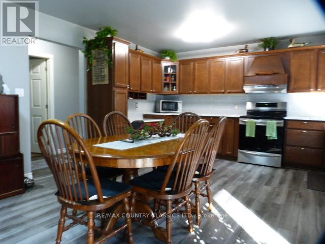 1689 Graphite Road, Hastings Highlands (Monteagle Ward), Ontario  K0L 2S0 - Photo 26 - X12521072