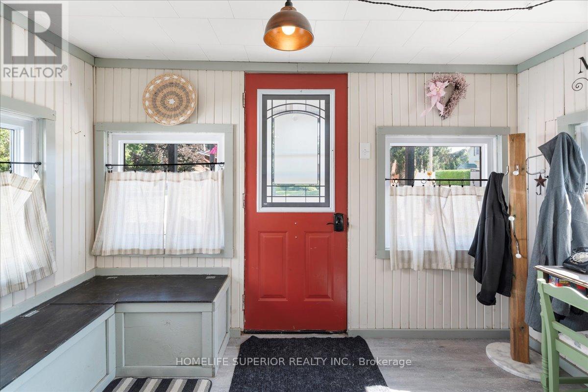 196 First Street, Trent Hills (Campbellford), Ontario  K0L 1L0 - Photo 5 - X12521180