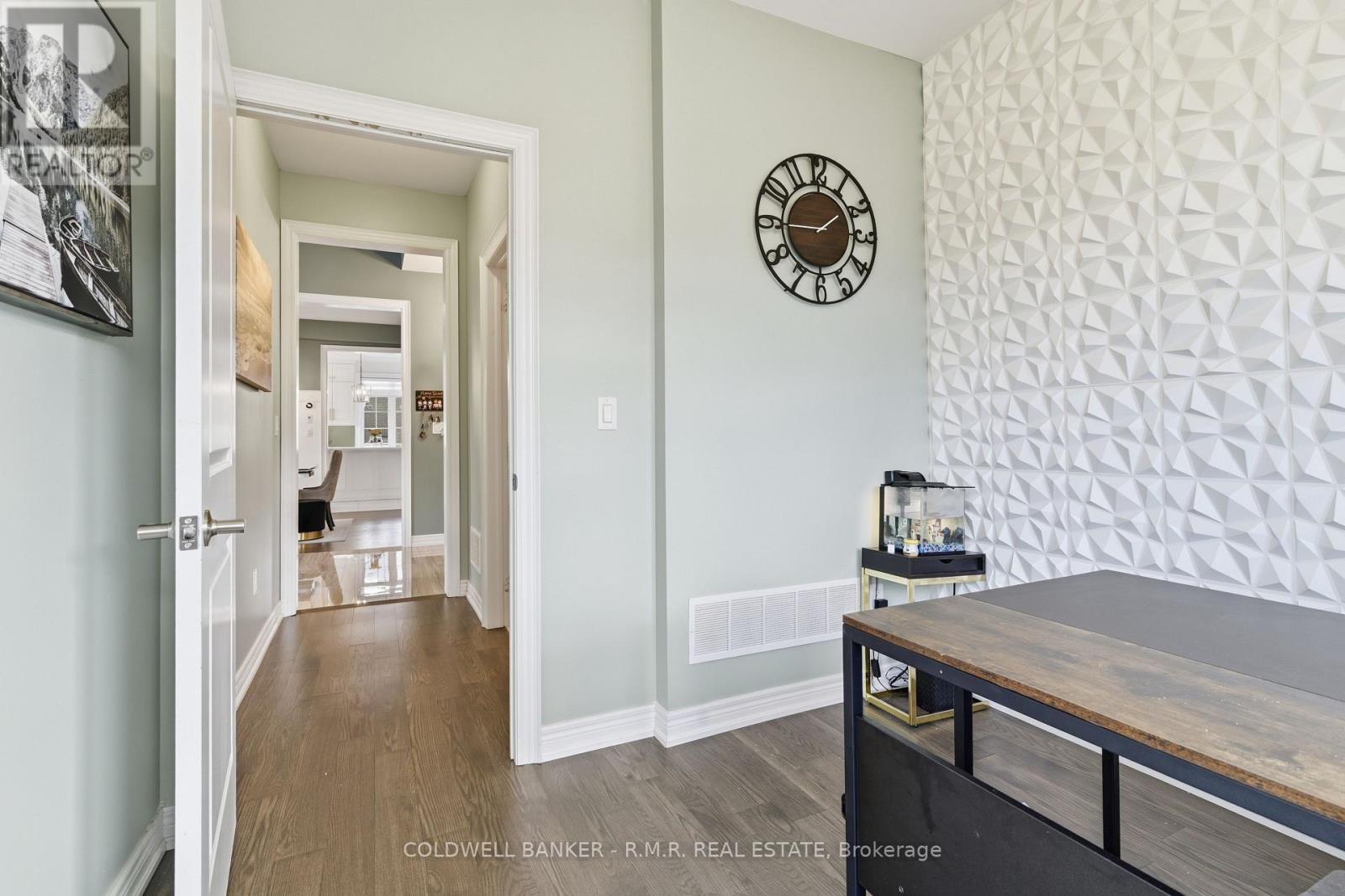 27 Barchard Street, Clarington (Newcastle), Ontario  L1B 0K8 - Photo 11 - E12521266