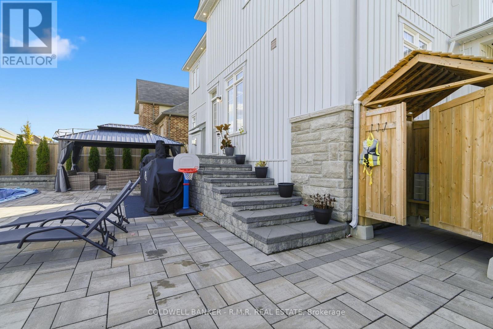 27 Barchard Street, Clarington (Newcastle), Ontario  L1B 0K8 - Photo 38 - E12521266