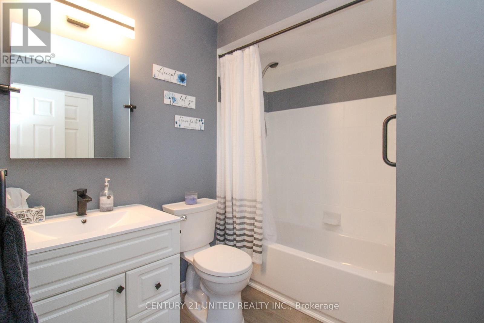 1356 Ireland Drive, Peterborough (Monaghan Ward 2), Ontario  K9K 0B1 - Photo 17 - X12521340