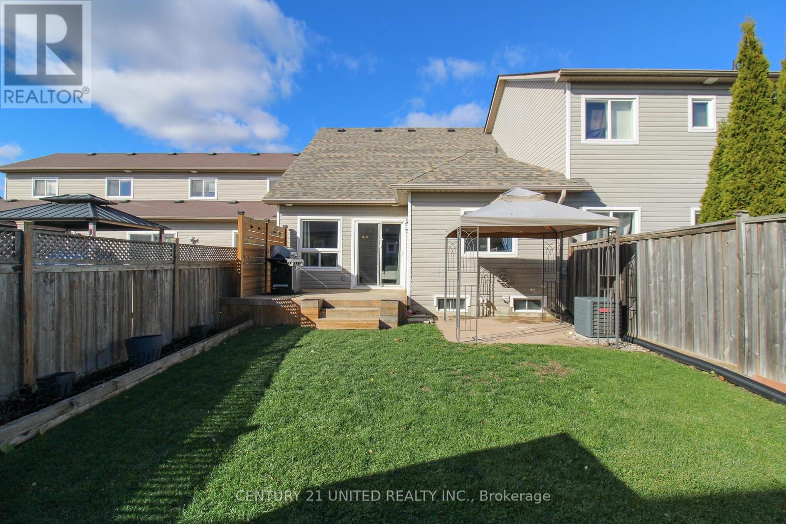 1356 Ireland Drive, Peterborough (Monaghan Ward 2), Ontario  K9K 0B1 - Photo 3 - X12521340