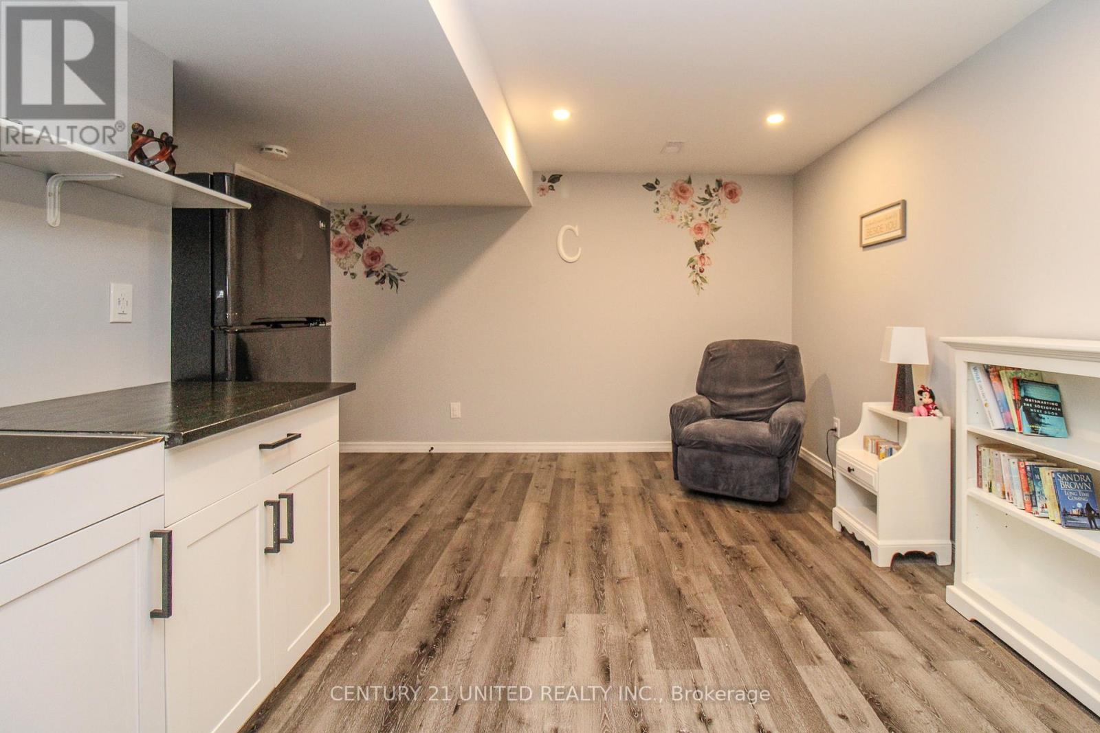 1356 Ireland Drive, Peterborough (Monaghan Ward 2), Ontario  K9K 0B1 - Photo 30 - X12521340