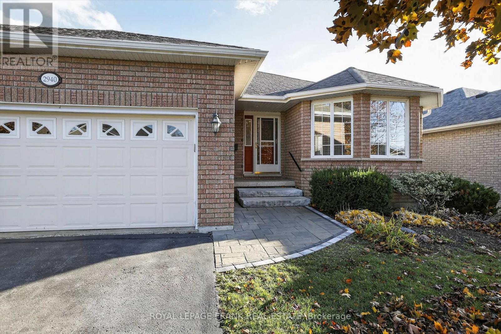 2940 Jennifer Drive, Peterborough (Northcrest Ward 5), Ontario  K9L 1Z9 - Photo 3 - X12521342