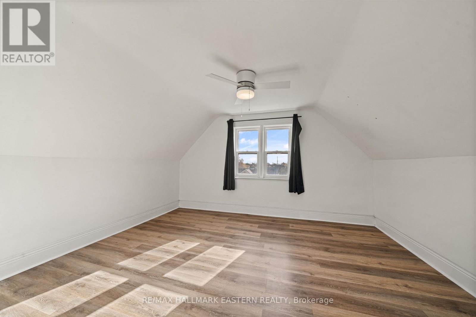 300 Wolfe Street, Peterborough (Town Ward 3), Ontario  K9J 2L5 - Photo 19 - X12521378