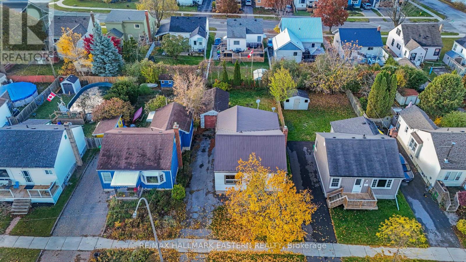 7 Wallace Street, Peterborough (Ashburnham Ward 4), Ontario  K9H 1A8 - Photo 2 - X12521396