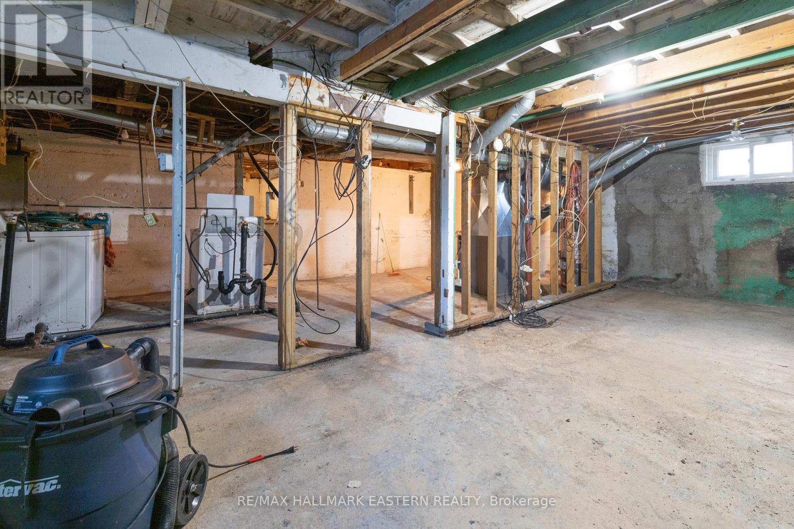 7 Wallace Street, Peterborough (Ashburnham Ward 4), Ontario  K9H 1A8 - Photo 25 - X12521396