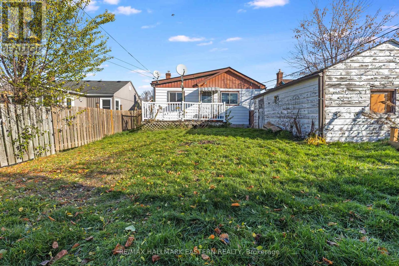 7 Wallace Street, Peterborough (Ashburnham Ward 4), Ontario  K9H 1A8 - Photo 35 - X12521396