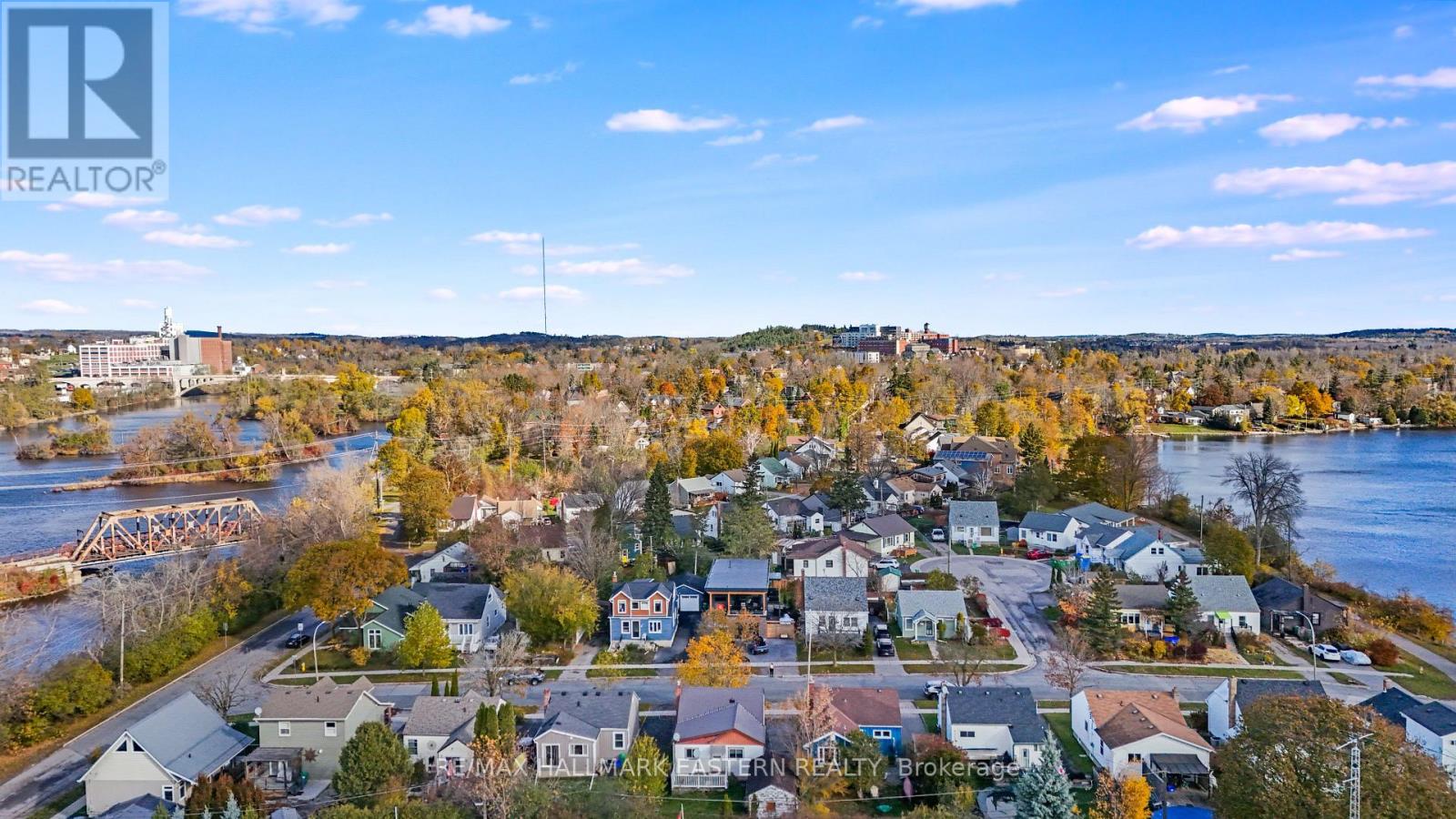 7 Wallace Street, Peterborough (Ashburnham Ward 4), Ontario  K9H 1A8 - Photo 37 - X12521396