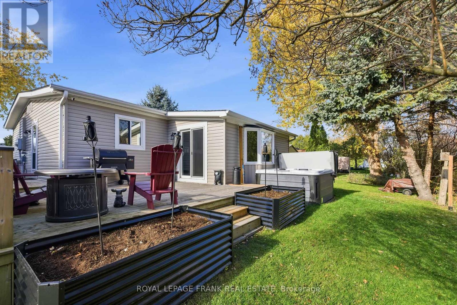 37 Fairway Drive, Clarington (Newcastle), Ontario  L1B 1B4 - Photo 35 - E12521818