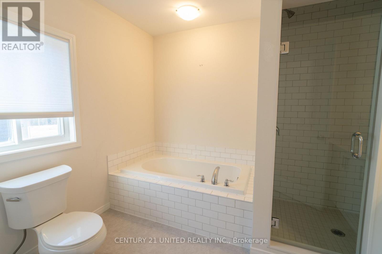 1642 Hetherington Drive, Peterborough (Northcrest Ward 5), Ontario  K9L 1N6 - Photo 16 - X12521992