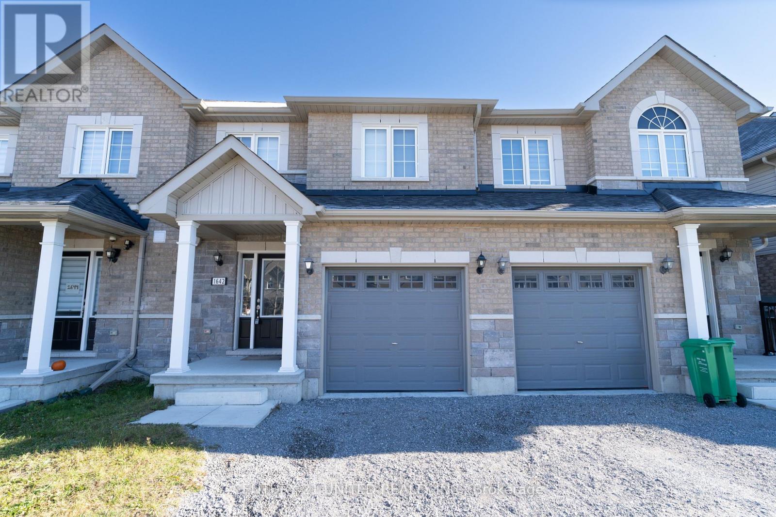 1642 Hetherington Drive, Peterborough (Northcrest Ward 5), Ontario  K9L 1N6 - Photo 2 - X12521992