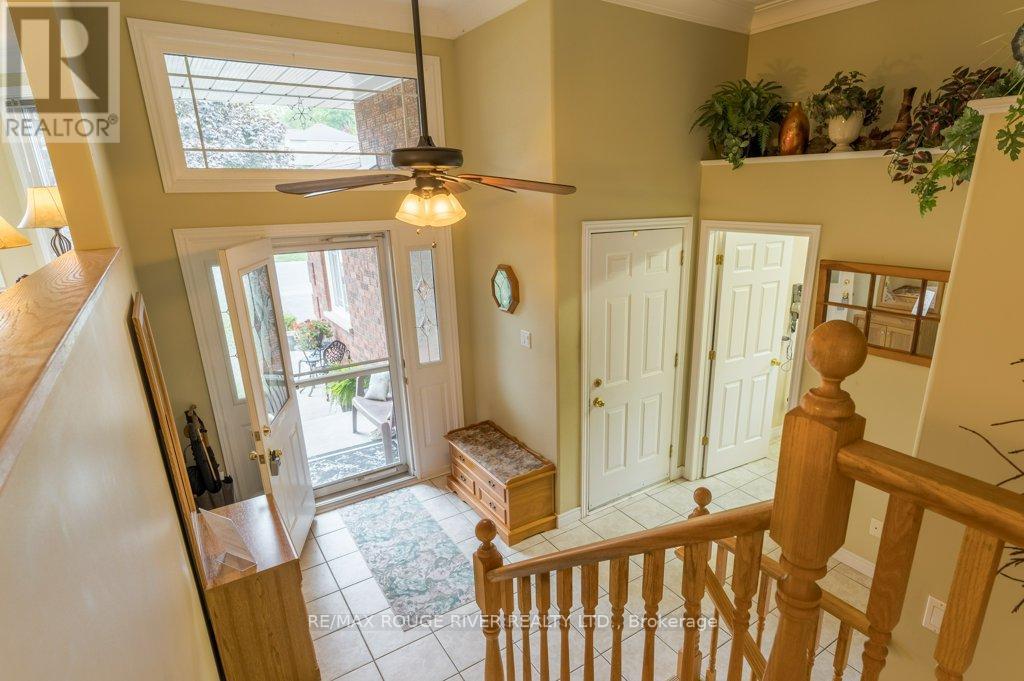 315 Woodward Avenue, Selwyn, Ontario  K9L 1K2 - Photo 15 - X12522606