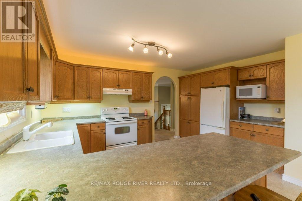 315 Woodward Avenue, Selwyn, Ontario  K9L 1K2 - Photo 23 - X12522606