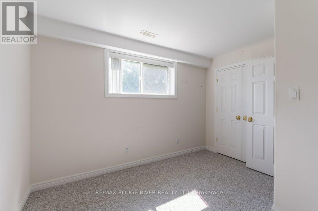 315 Woodward Avenue, Selwyn, Ontario  K9L 1K2 - Photo 43 - X12522606