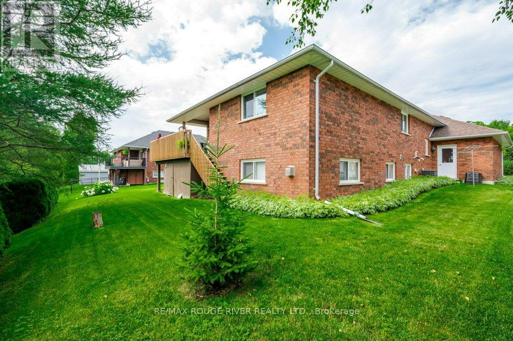 315 Woodward Avenue, Selwyn, Ontario  K9L 1K2 - Photo 47 - X12522606