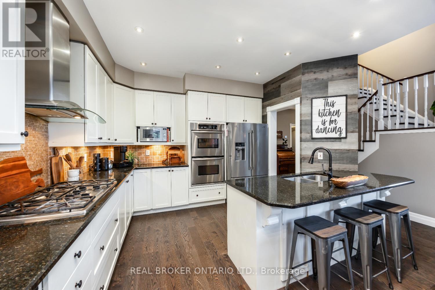 61 Bloom Avenue, Clarington (Newcastle), Ontario  L1B 1N6 - Photo 18 - E12522830