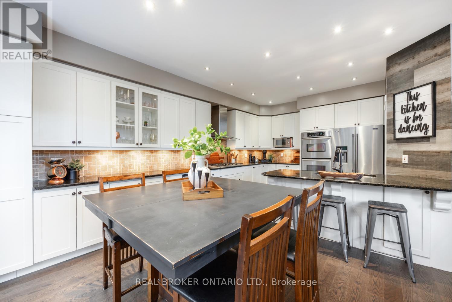 61 Bloom Avenue, Clarington (Newcastle), Ontario  L1B 1N6 - Photo 20 - E12522830