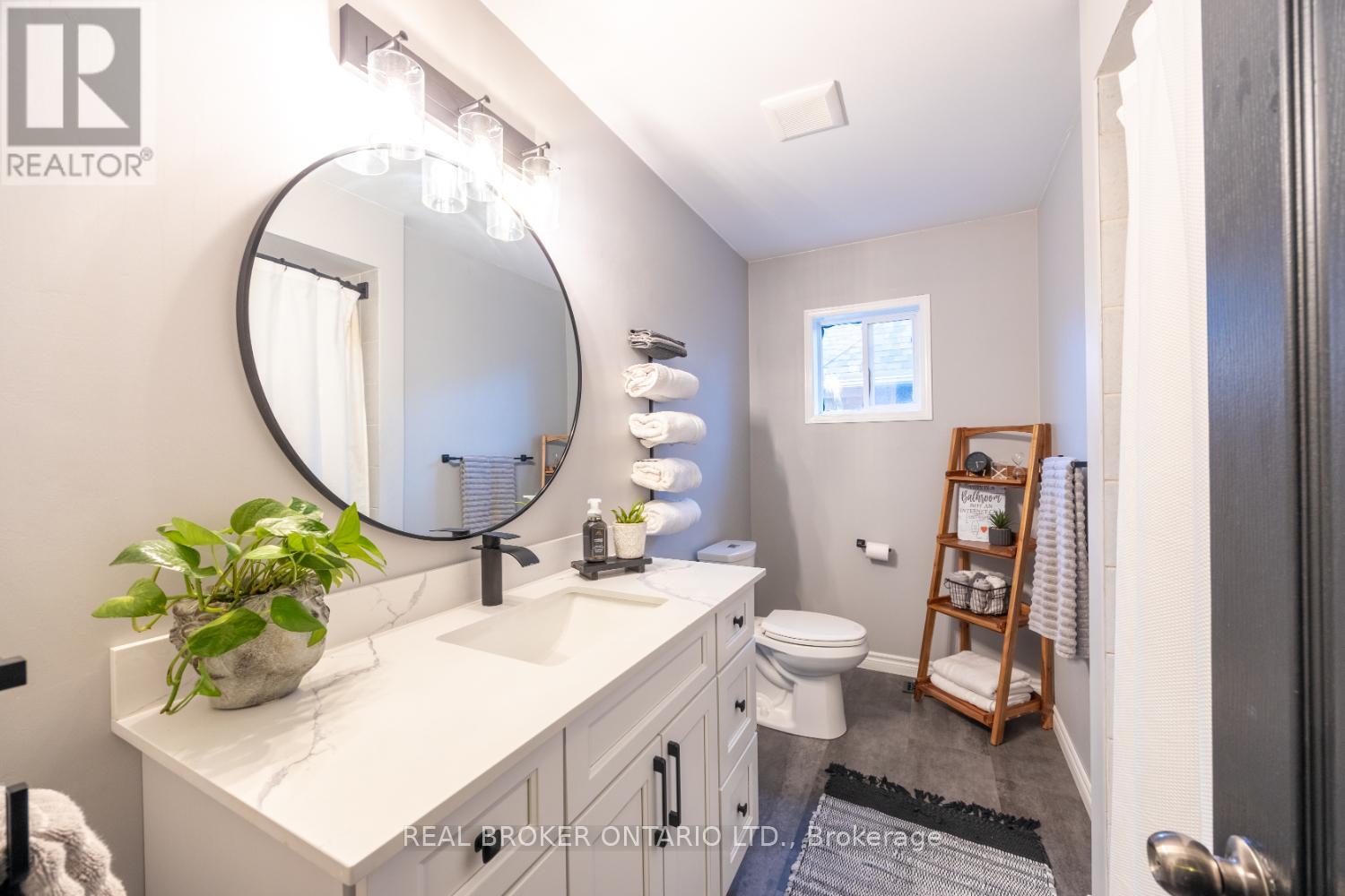 61 Bloom Avenue, Clarington (Newcastle), Ontario  L1B 1N6 - Photo 34 - E12522830