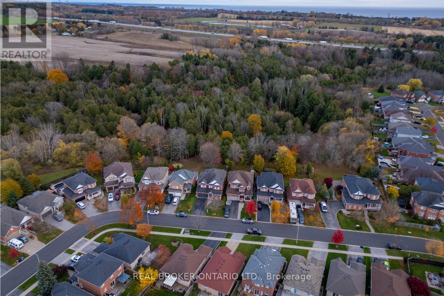 61 Bloom Avenue, Clarington (Newcastle), Ontario  L1B 1N6 - Photo 47 - E12522830