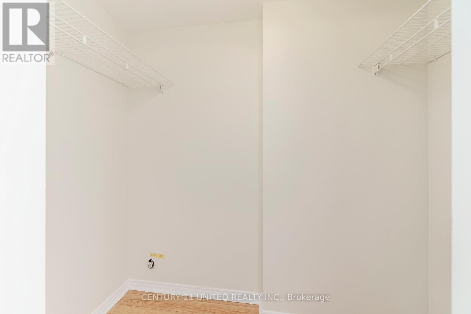 208 - 40 Auburn Street, Peterborough (Ashburnham Ward 4), Ontario  K9H 2G2 - Photo 15 - X12522954