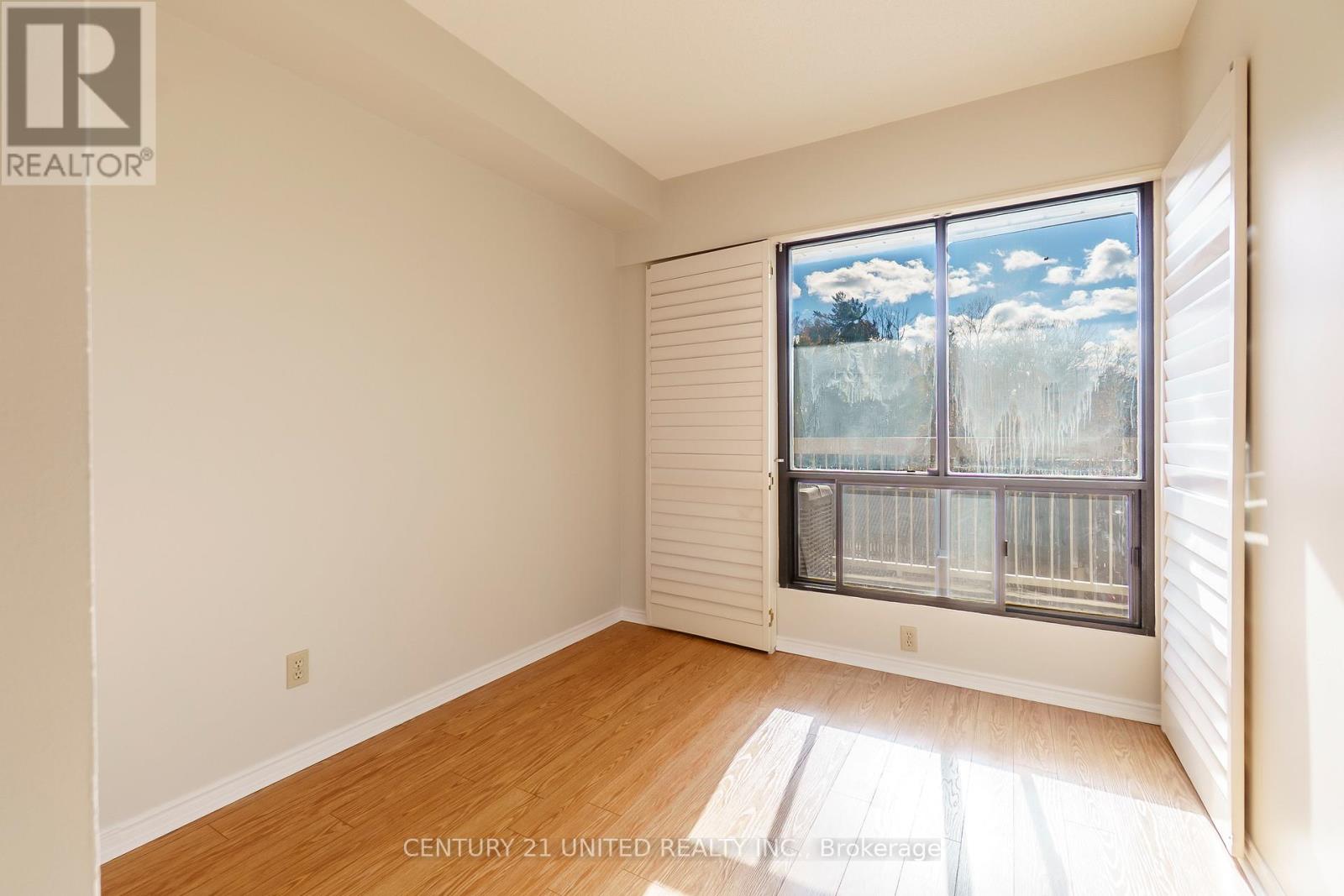 208 - 40 Auburn Street, Peterborough (Ashburnham Ward 4), Ontario  K9H 2G2 - Photo 16 - X12522954