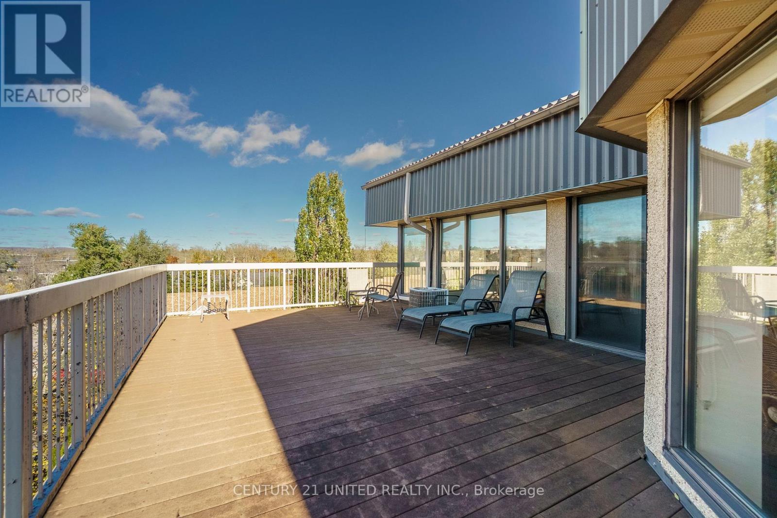 208 - 40 Auburn Street, Peterborough (Ashburnham Ward 4), Ontario  K9H 2G2 - Photo 25 - X12522954