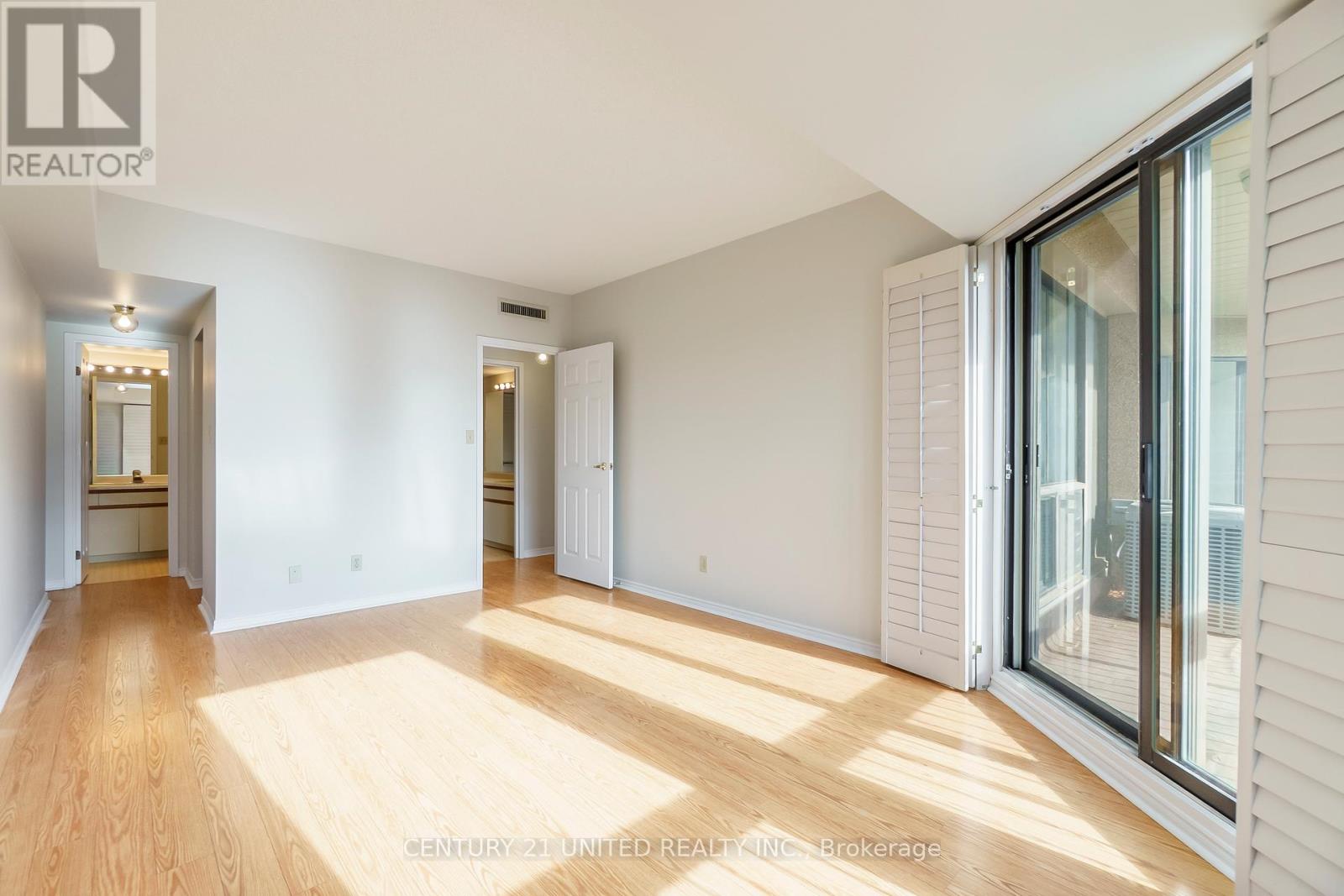 208 - 40 Auburn Street, Peterborough (Ashburnham Ward 4), Ontario  K9H 2G2 - Photo 32 - X12522954