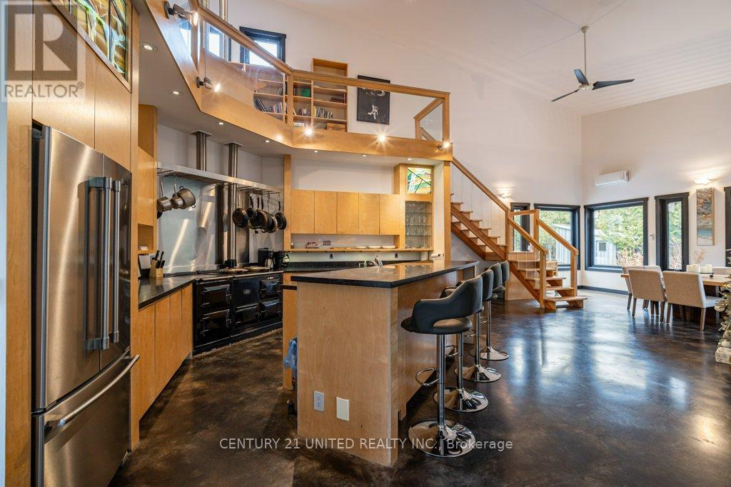 1080 Clydesdale Road, North Kawartha, Ontario  K0L 1A0 - Photo 7 - X12523180