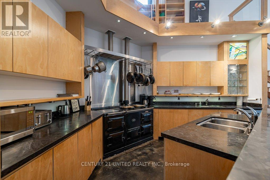 1080 Clydesdale Road, North Kawartha, Ontario  K0L 1A0 - Photo 8 - X12523180