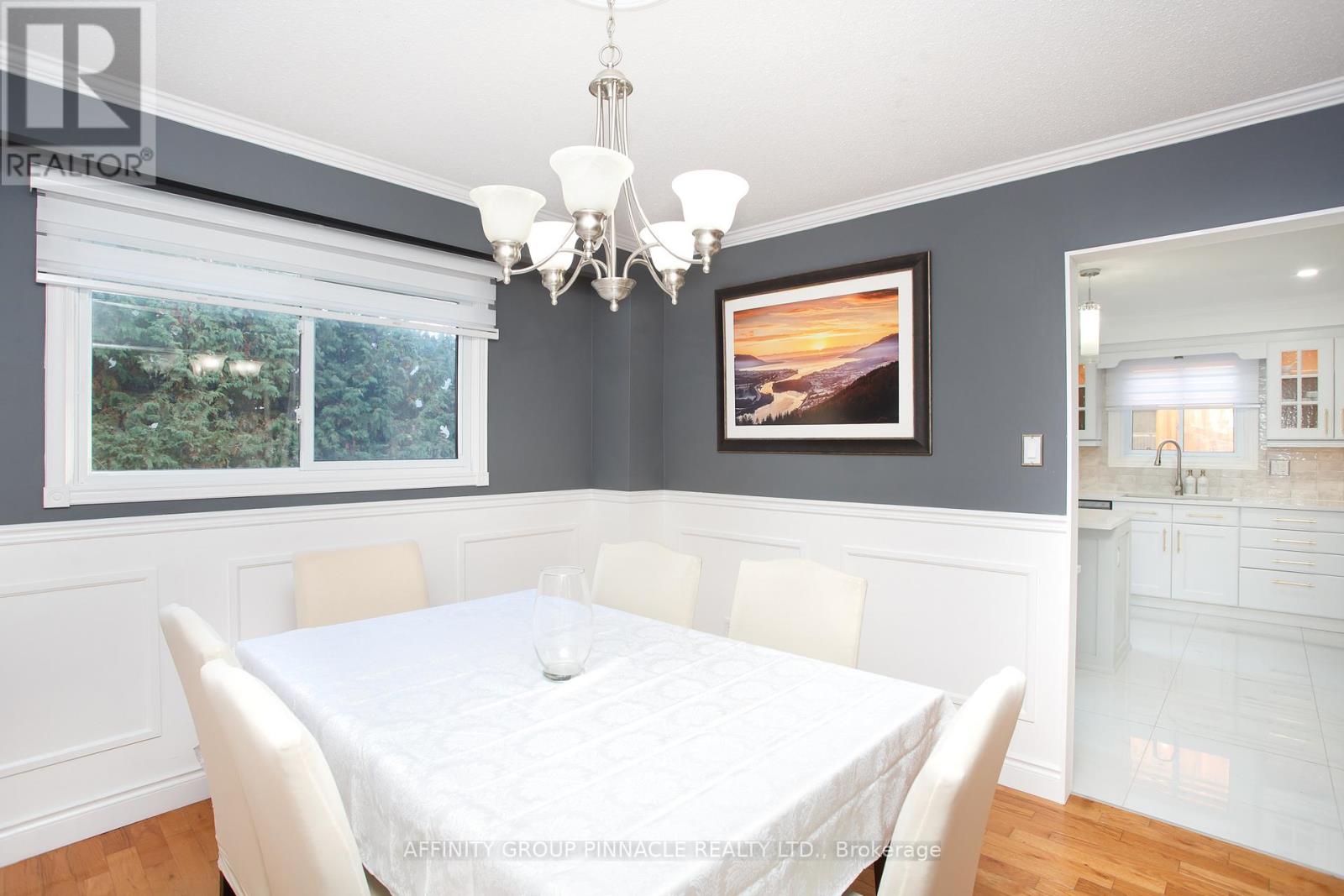 37 Parkway Avenue, Kawartha Lakes (Lindsay), Ontario  K9V 5J7 - Photo 13 - X12523914