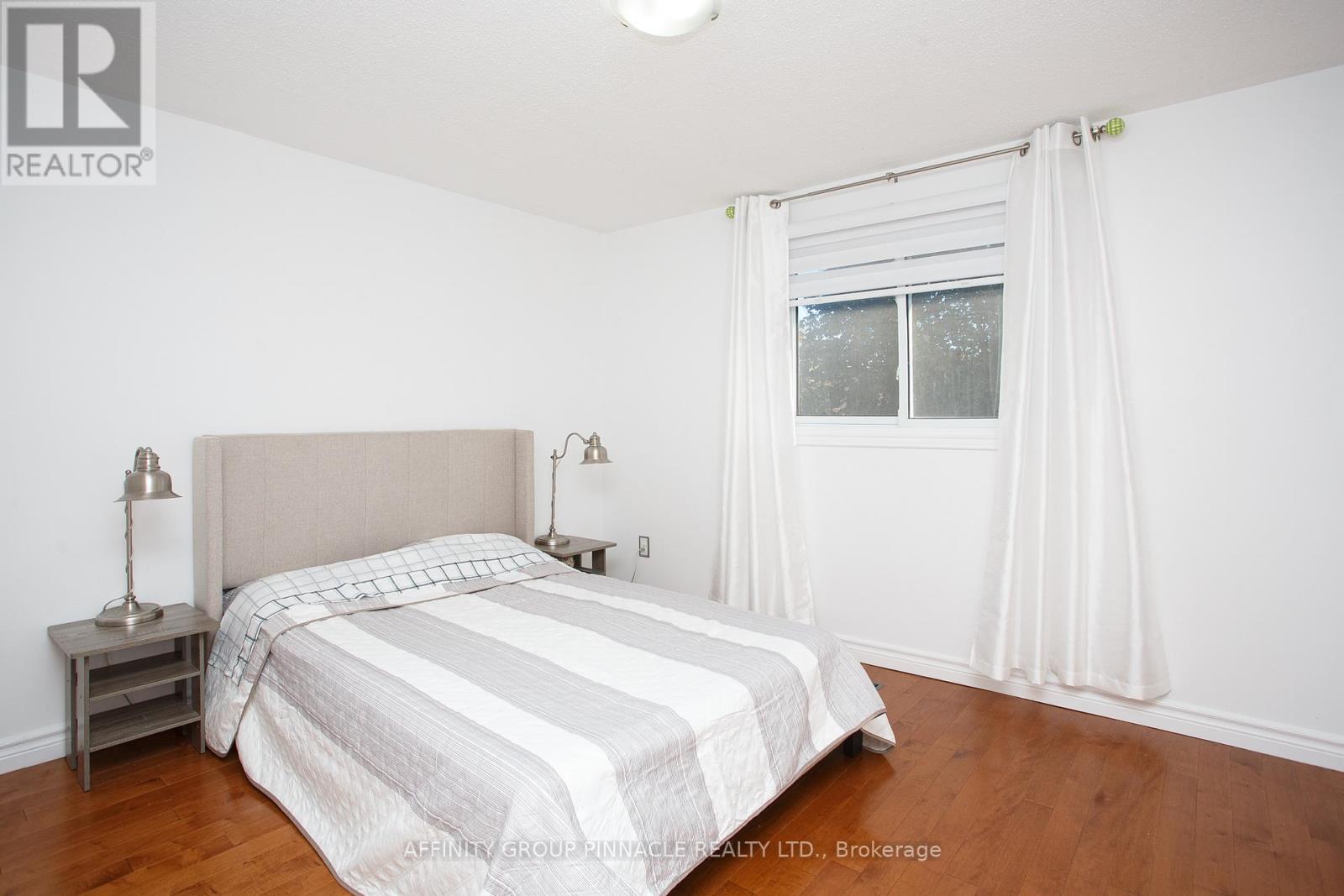 37 Parkway Avenue, Kawartha Lakes (Lindsay), Ontario  K9V 5J7 - Photo 22 - X12523914