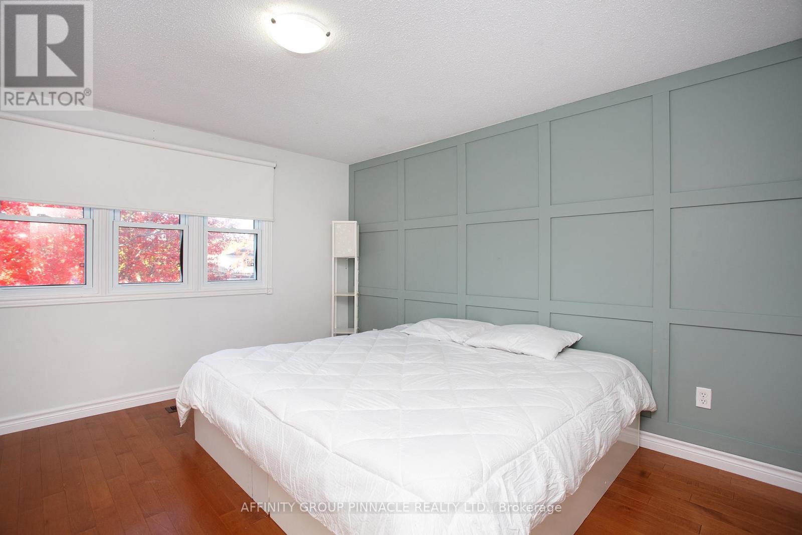 37 Parkway Avenue, Kawartha Lakes (Lindsay), Ontario  K9V 5J7 - Photo 24 - X12523914