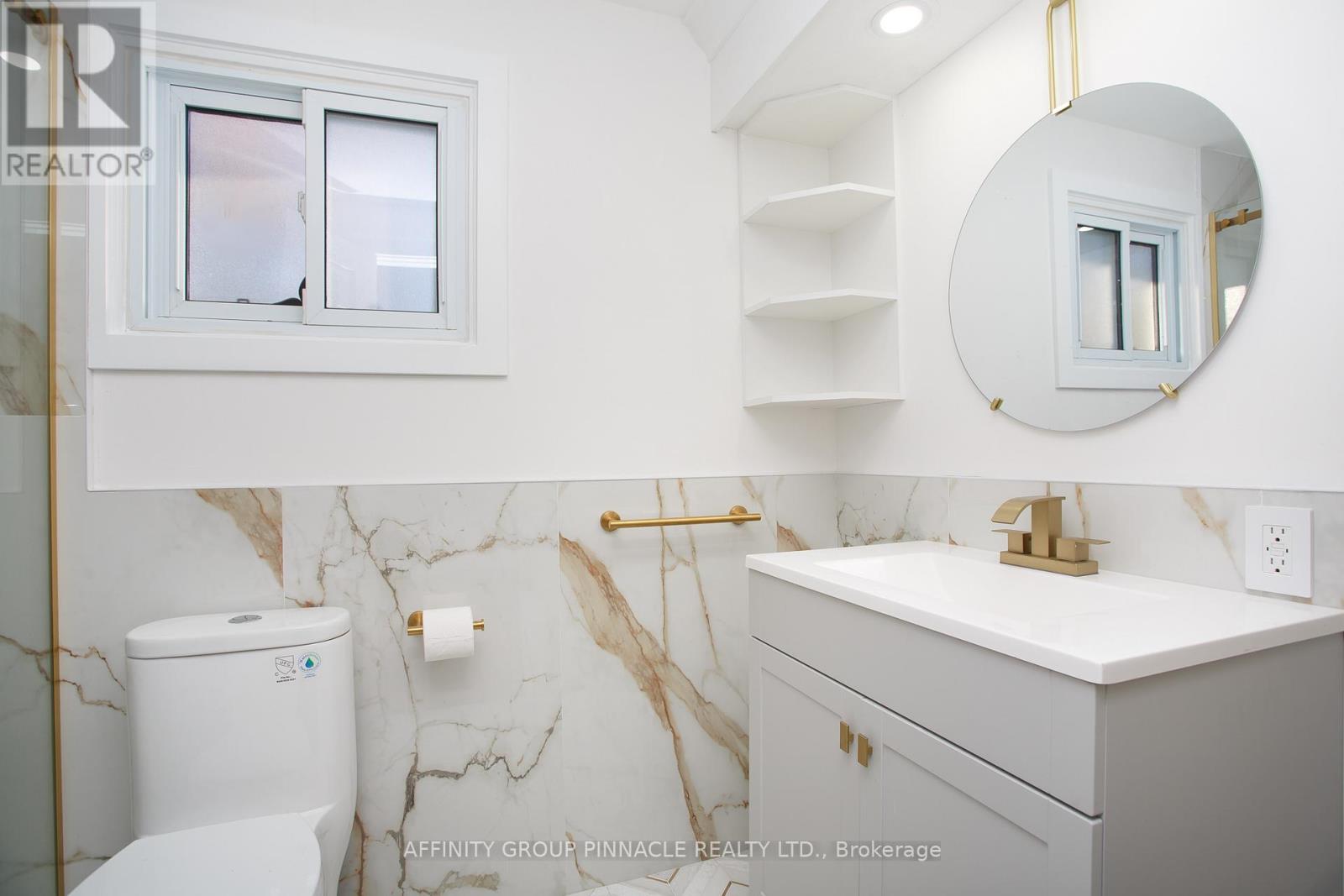 37 Parkway Avenue, Kawartha Lakes (Lindsay), Ontario  K9V 5J7 - Photo 31 - X12523914