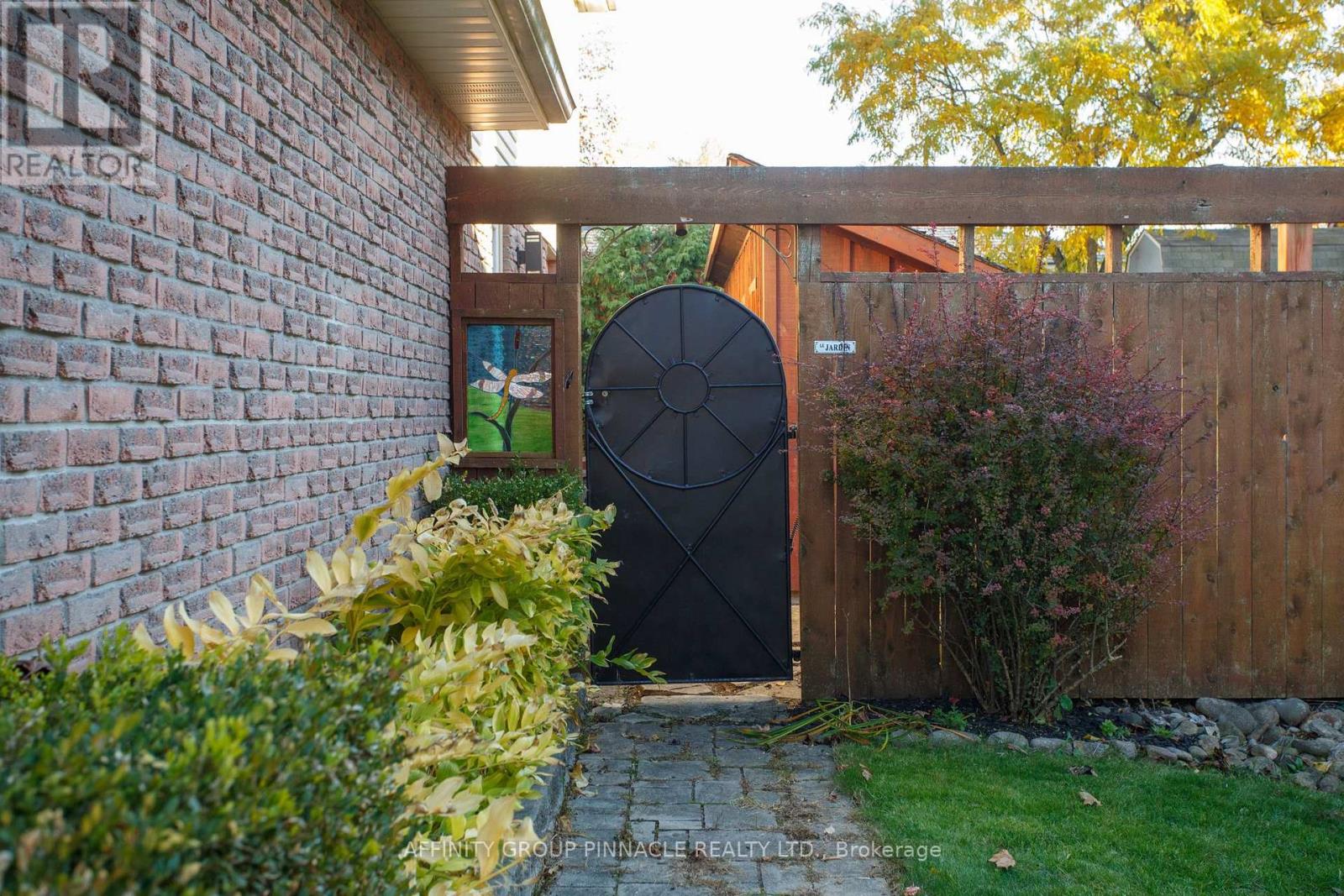 37 Parkway Avenue, Kawartha Lakes (Lindsay), Ontario  K9V 5J7 - Photo 39 - X12523914