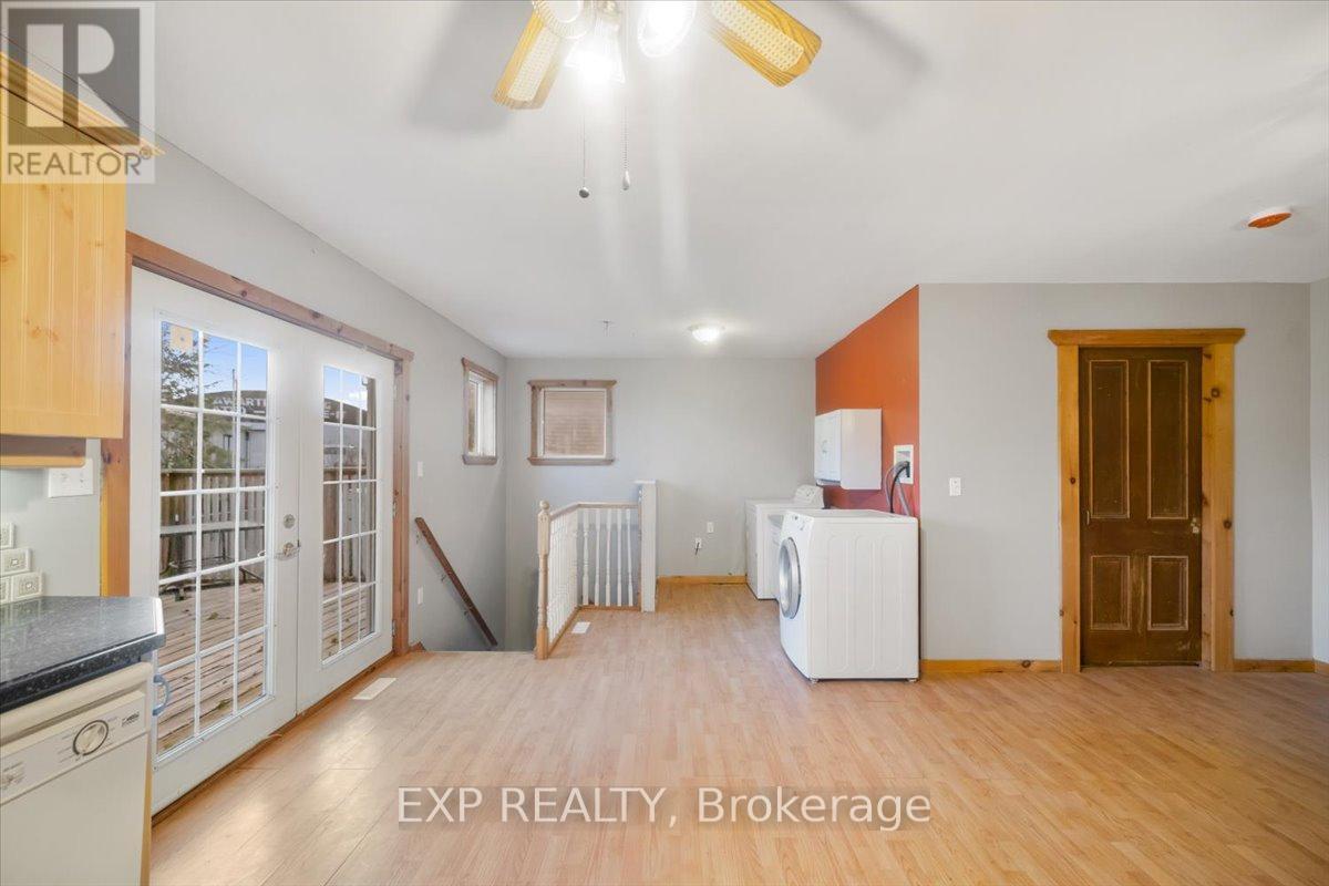 611 Romaine Street N, Peterborough (Otonabee Ward 1), Ontario  K9J 2E5 - Photo 11 - X12525062