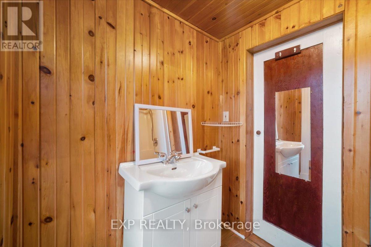 611 Romaine Street N, Peterborough (Otonabee Ward 1), Ontario  K9J 2E5 - Photo 16 - X12525062