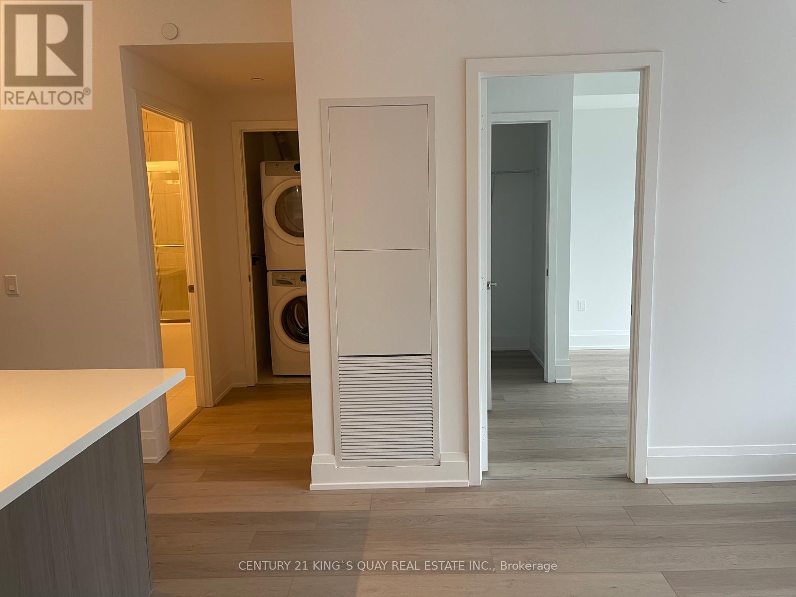 211 - 333 Sunseeker Avenue, Innisfil, Ontario  K9V 0R6 - Photo 29 - N12525056