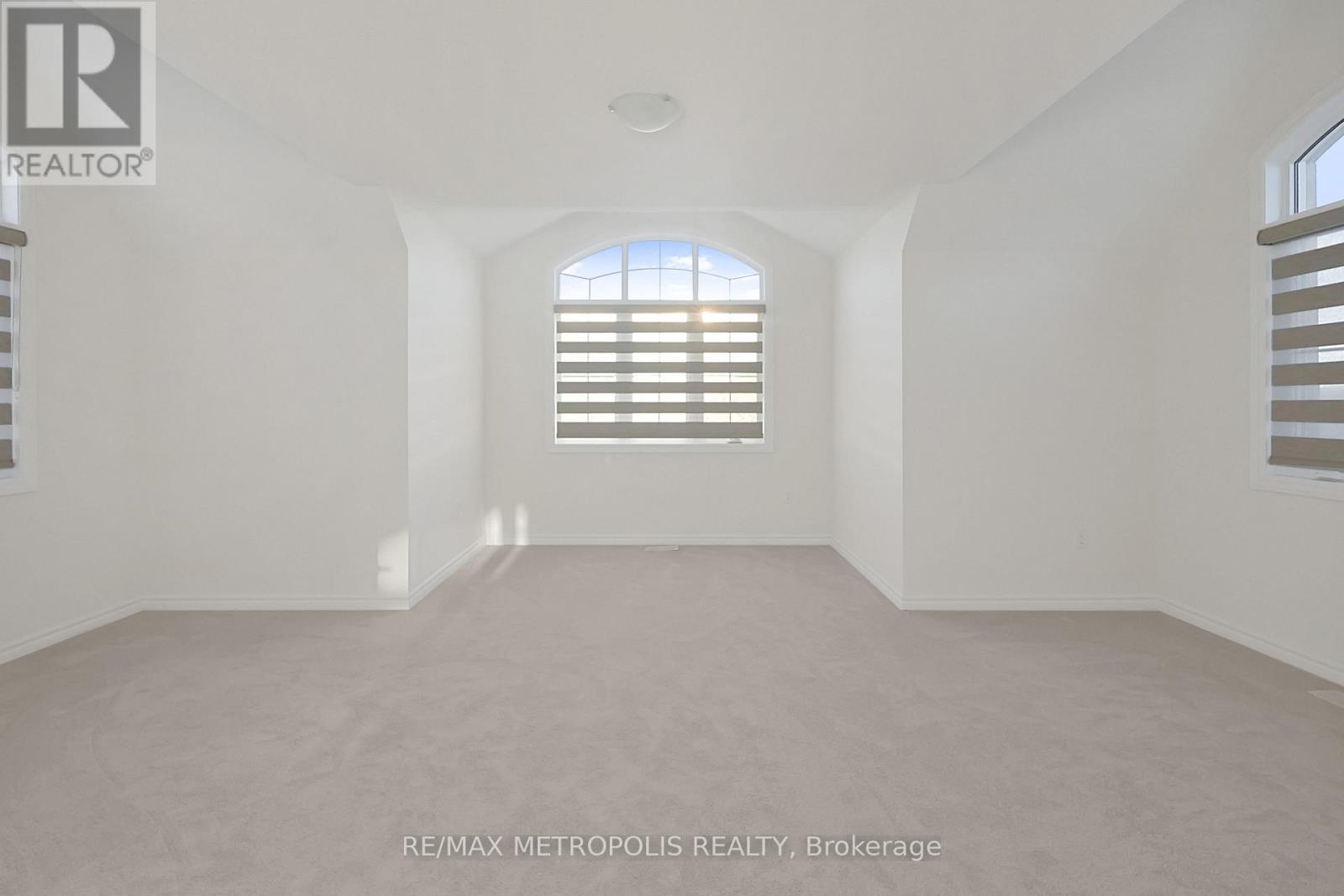 35 - 108 Golden Meadows Drive, Otonabee-South Monaghan, Ontario  K9J 0K8 - Photo 16 - X12526780