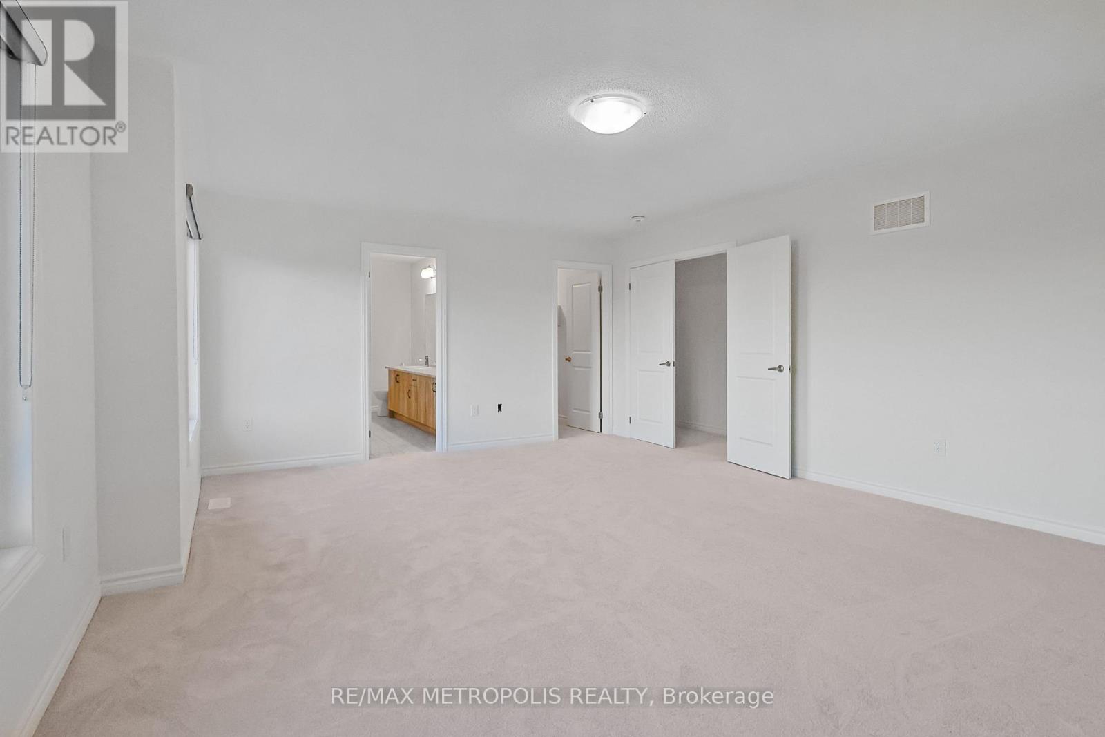 35 - 108 Golden Meadows Drive, Otonabee-South Monaghan, Ontario  K9J 0K8 - Photo 21 - X12526780