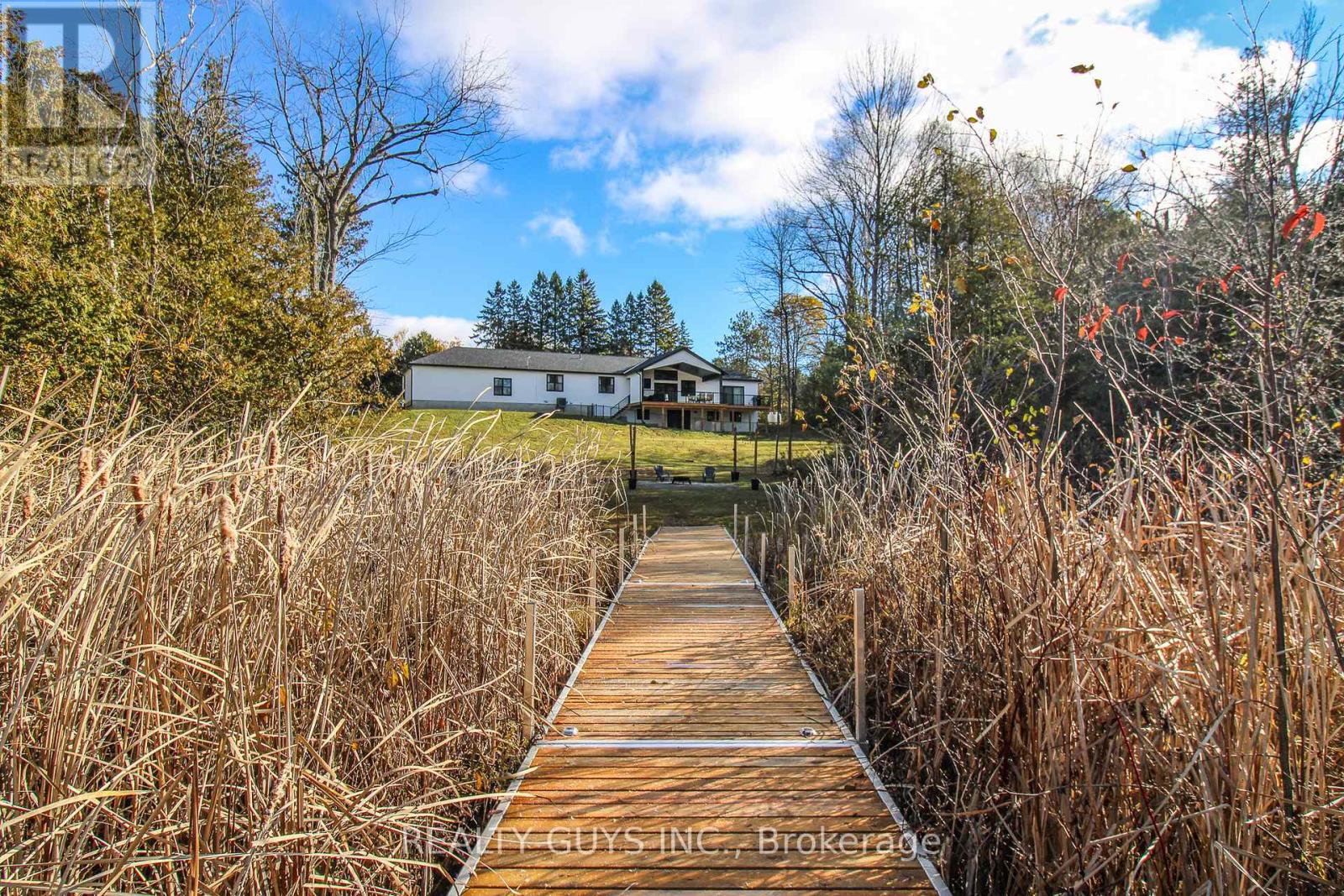 2 Ivy Street, Kawartha Lakes (Omemee), Ontario  K0L 2W0 - Photo 2 - X12527440