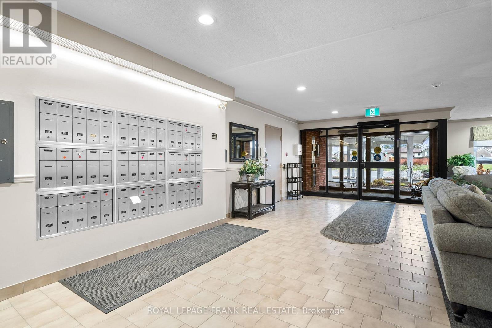 112 - 2 Heritage Way, Kawartha Lakes (Lindsay), Ontario  K9V 5P5 - Photo 30 - X12527492