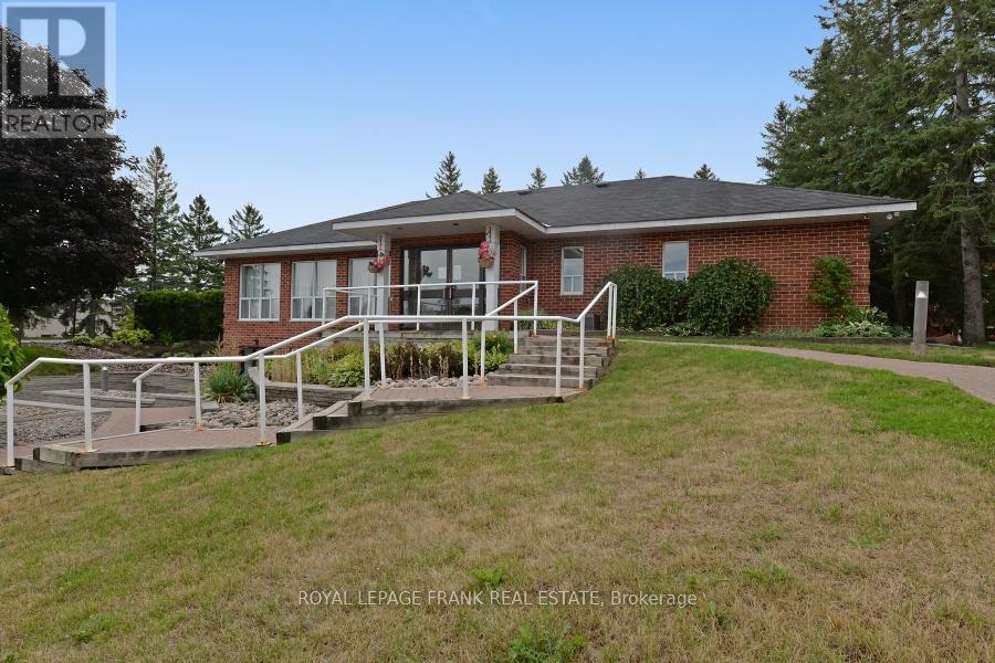 112 - 2 Heritage Way, Kawartha Lakes (Lindsay), Ontario  K9V 5P5 - Photo 39 - X12527492