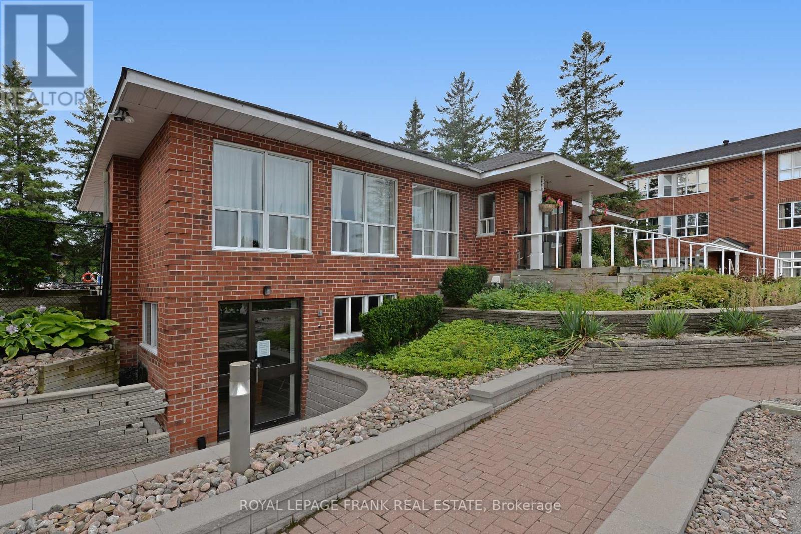 112 - 2 Heritage Way, Kawartha Lakes (Lindsay), Ontario  K9V 5P5 - Photo 40 - X12527492