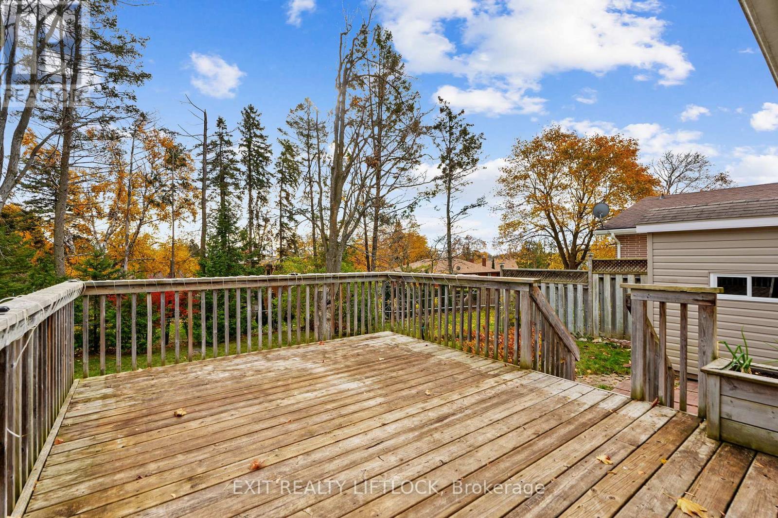 1252 Royal Drive, Peterborough (Northcrest Ward 5), Ontario  K9H 6R5 - Photo 13 - X12527598