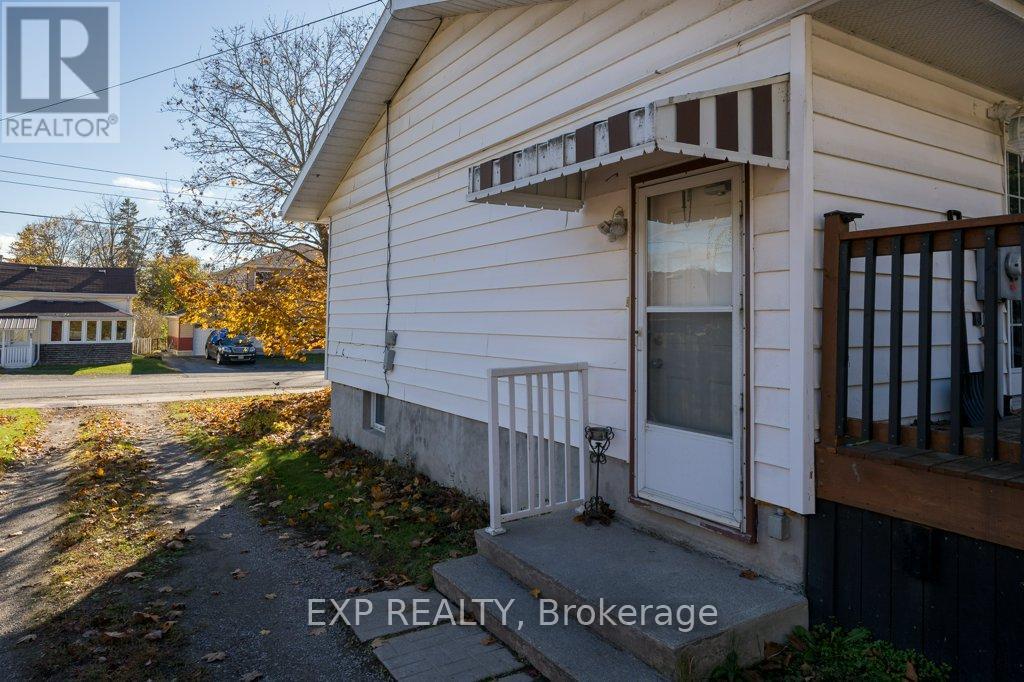 62 Kent Street, Trent Hills (Campbellford), Ontario  K0L 1L0 - Photo 22 - X12527884