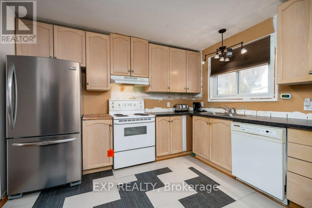 62 Kent Street, Trent Hills (Campbellford), Ontario  K0L 1L0 - Photo 8 - X12527884