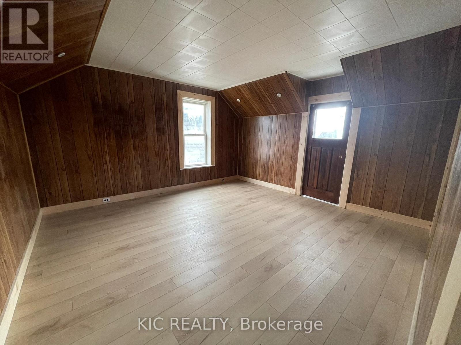 35 Ottawa Street E, Havelock-Belmont-Methuen (Havelock), Ontario  K0L 1Z0 - Photo 17 - X12527944