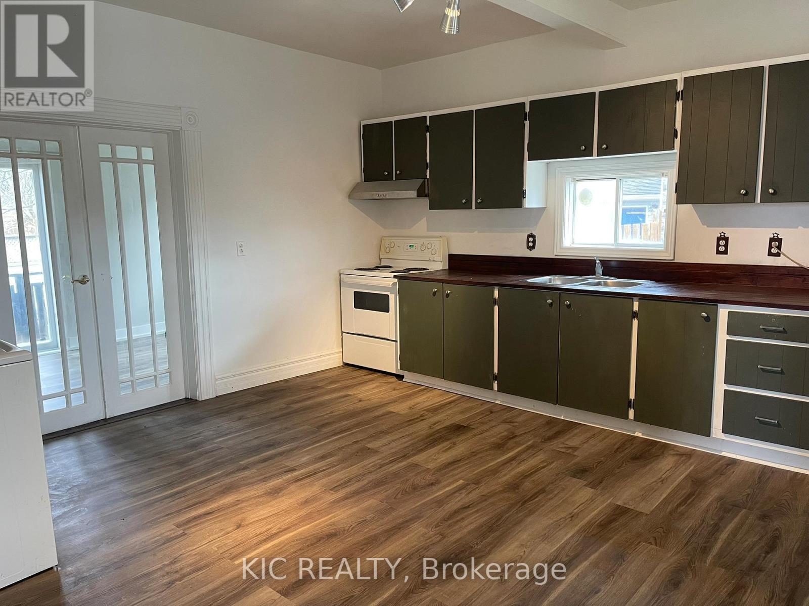 35 Ottawa Street E, Havelock-Belmont-Methuen (Havelock), Ontario  K0L 1H0 - Photo 28 - X12527944